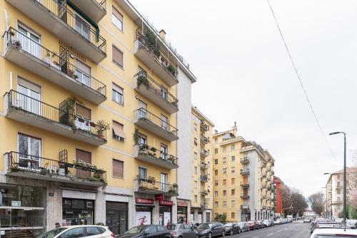 GuestHost - Varesina Apartment - Milano