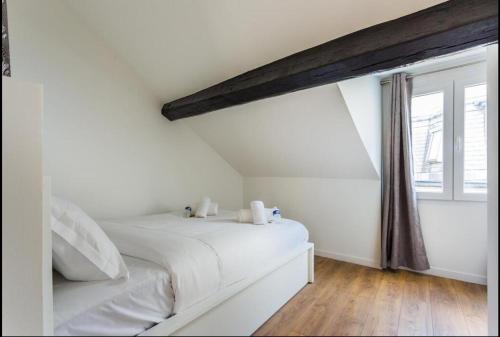 Photo de la galerie de l'établissement Home Suite Home Grands Boulevards 5D, à Paris