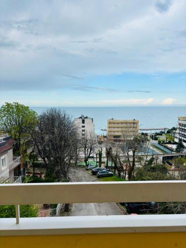 Fotografie z fotogalerie ubytování APPARTAMENTO -F- VISTA MARE con due camere da letto-Residence Azzurro v destinaci Gabicce Mare