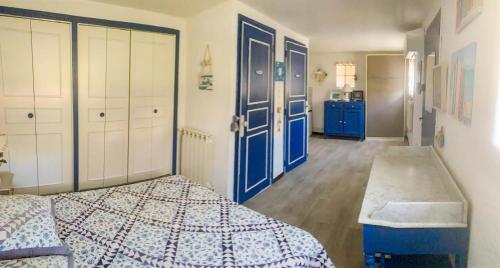 Photo de la galerie de l'établissement Oasis en Provence - Studio de charme avec Jardin et Piscine privée, à Flayosc