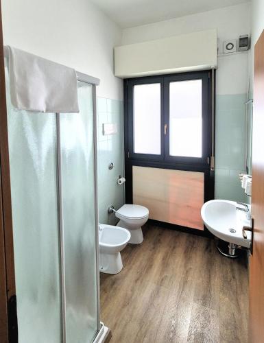 Un baño de Central Hostel BG