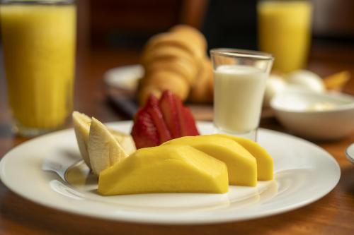 Jídlo v hotelu nebo okolí