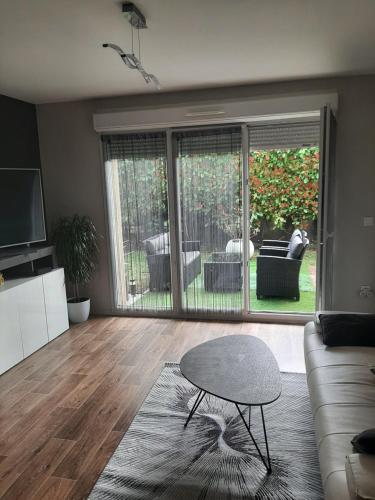 Μια τηλεόραση ή/και κέντρο ψυχαγωγίας στο Appart Cosy de Kalou