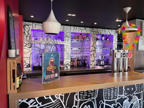 Lounge nebo bar v ubytování ibis Cambrai