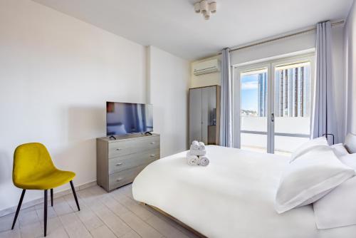 Casa Kenzo with parking by NapoliApartments