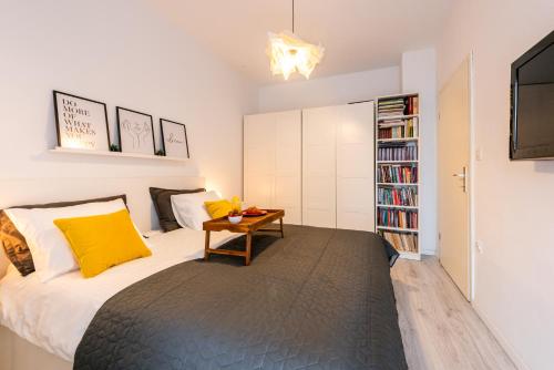 Apartment Nora - modern cozy apartment with FREE PARKING and TERRACE