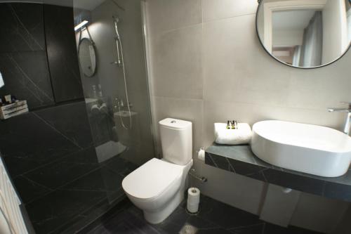 Luxury modern chic 1-bedroom apartment Athens City