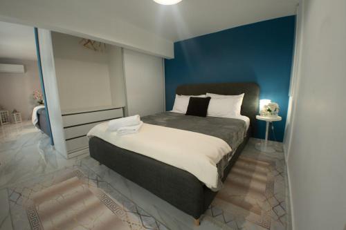 Luxury modern chic 1-bedroom apartment Athens City