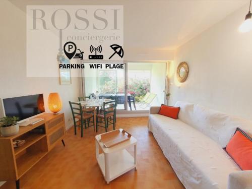 T2 traversant familial CAP SUD Parking Plages - ROSSIconciergerie - Linge en option