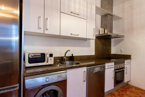 Little apartment near the Alameda