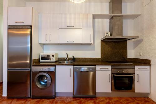 Little apartment near the Alameda