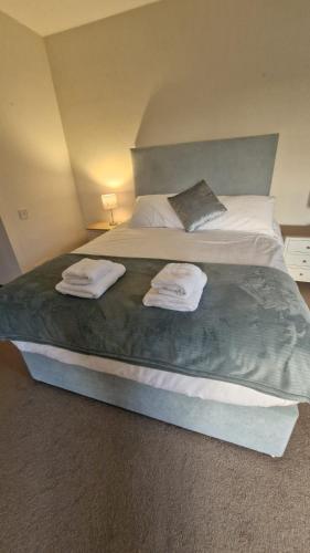 Postel nebo postele na pokoji v ubytování Wytchwood B&B
