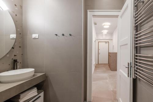 Apartman Gabi- New , 5 min walk from Diocletian s palace