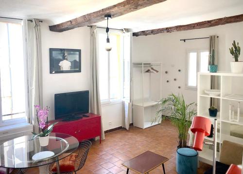 Appart de charme CLIM 37m2 T1 Hôtel de ville