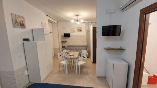 Μια τηλεόραση ή/και κέντρο ψυχαγωγίας στο Baglieri appartament