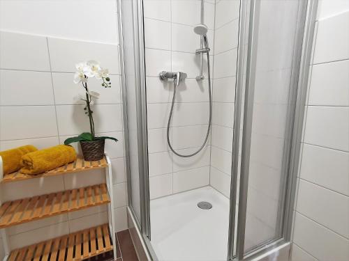 Ένα μπάνιο στο Hogulu - unweit der Jahrtausendbrücke Appartement 8
