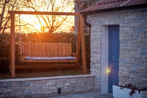 Φωτογραφία από το άλμπουμ του Villa Niko with heated pool σε Pridraga