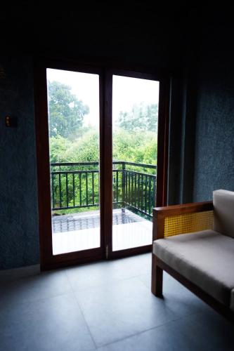 The Yala Lodgeにあるバルコニーまたはテラス