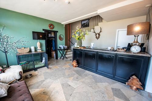 Dapur atau dapur kecil di Landhotel Flora & Fauna