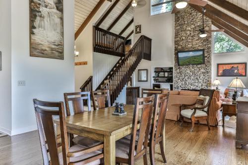 Fotografie z fotogalerie ubytování Appalachian Sky - Scenic Mountain View Cabin in Big Canoe v destinaci Jasper