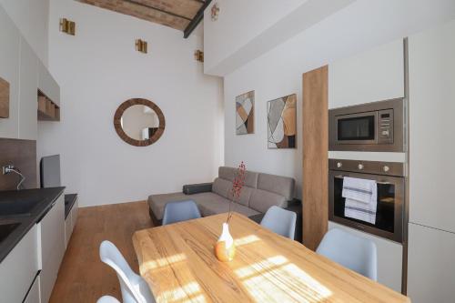 Lux San Pietro Apartment