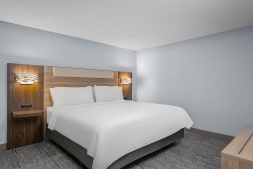 Holiday Inn Express Hilton Head Island by IHG photo 32