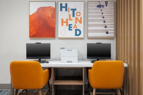 Holiday Inn Express Hilton Head Island by IHG photo 35