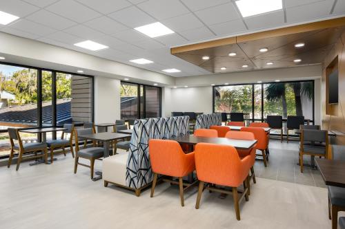 Holiday Inn Express Hilton Head Island by IHG photo 49