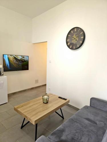 Tour Ouest - T2 entre Cité Médiévale et Bastide