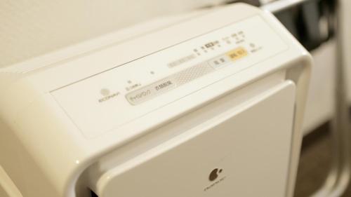 a close up of a white microwave oven at Tokyo Inn - Vacation STAY 26593v in Tokyo