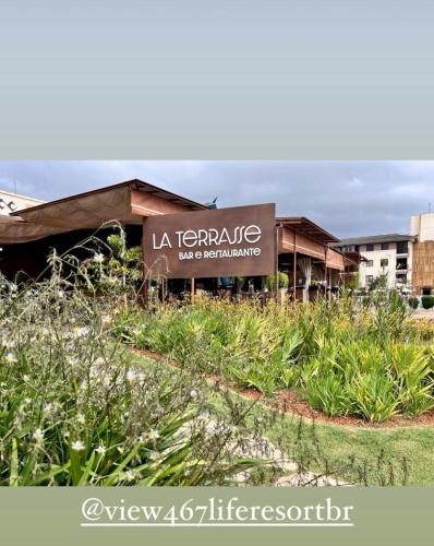 a sign for the la terraza apartment building at View 462 Só para você! in Brasilia