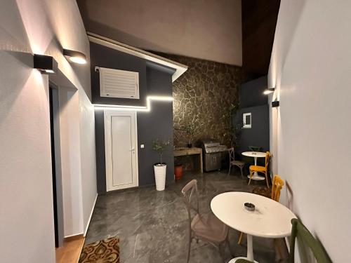 Modern Bohemian Suites - GVM