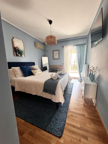 Welcome to Elena's Athens Suite!