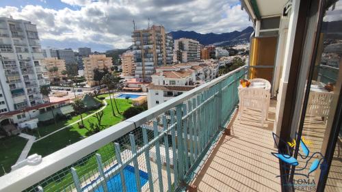 Apt 1st line with wonderful sea views