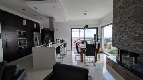 Villa with sea and mountain views