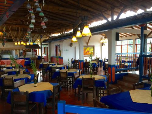 Ресторан / где поесть в Hotel Bosques Del Saman Alcala