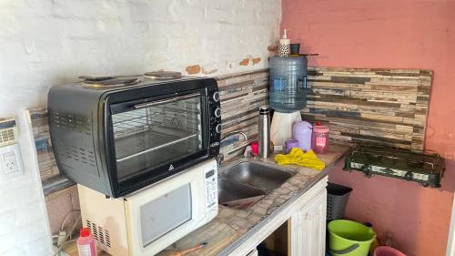 Kuchyň nebo kuchyňský kout v ubytování Dpto aixa