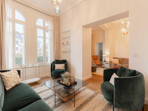 Spacious house - AC- 5BR-12P- Deauville