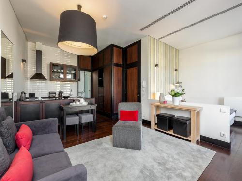 Charming Apartment with street-view in Porto