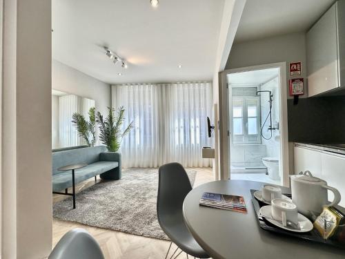 Compact & Cozy Retreat in Porto s Heart