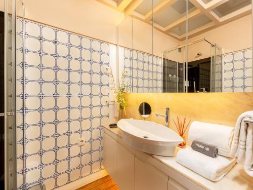 Chic Porto Studio Cozy & Central Escape