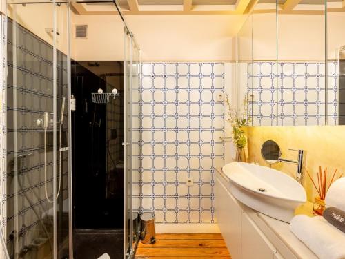 Chic Porto Studio Cozy & Central Escape