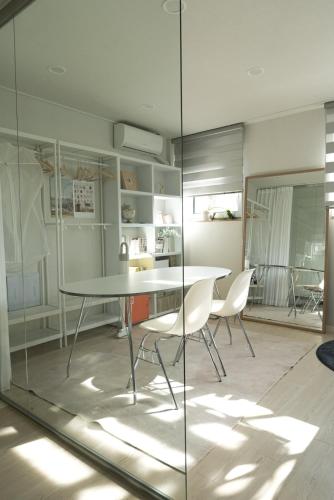 Seongsu 10 minutes, K-Architectural Designers' Unique House 주방 또는 간이 주방