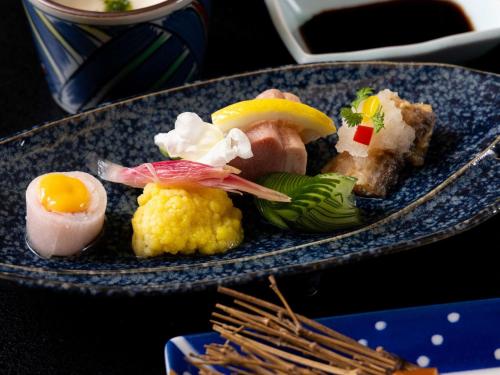 Comida en o cerca de este ryokan