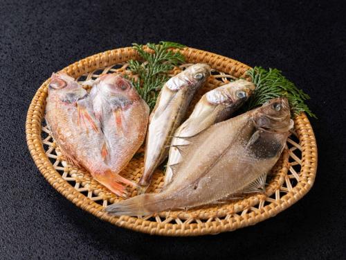 Comida en o cerca de este ryokan