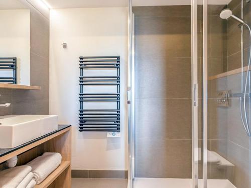 a bathroom with a shower and a sink at Appartement de Charme aux Saisies - 8 pers. avec Parking et Spa - FR-1-810-31 in Hauteluce