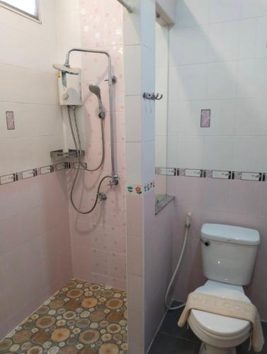 Bilik mandi di Bann Lhong Rak Krabi