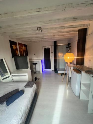 Grande Chambre Proximité Paris-Bondy 4