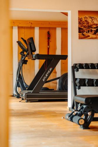 O centro de fitness e/ou as comodidades de fitness de Hotel Rupertihof
