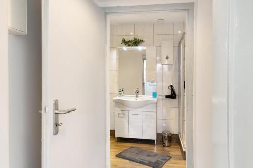 Ένα μπάνιο στο Ferienwohnung No 34A Malliß